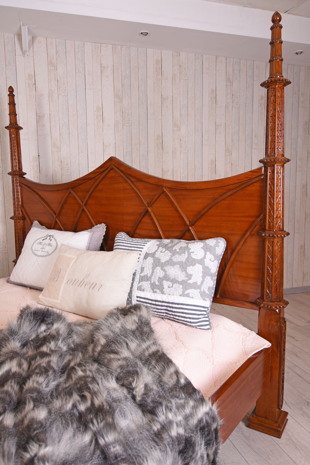 Doppelbett massives Mahagoni Antik Himmelbett 180x200cm